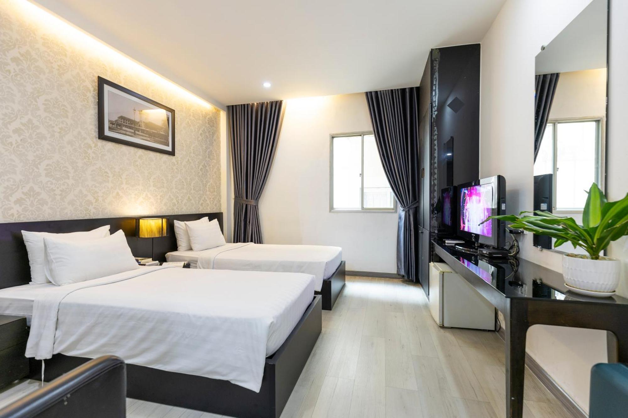 The One Premium Hotel Хошимин Екстериор снимка