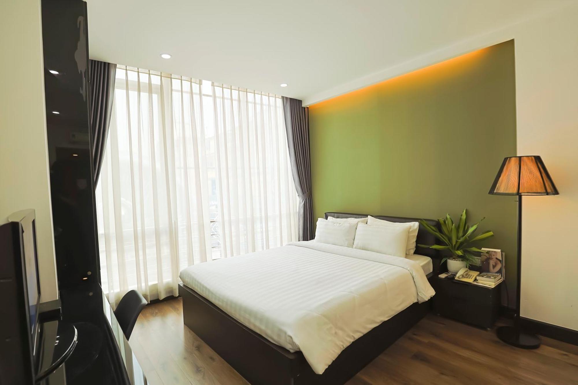 The One Premium Hotel Хошимин Екстериор снимка